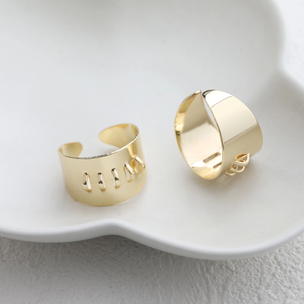 4 pezzi di impostazioni per an - Gold Plated Ring recensione e prezzo